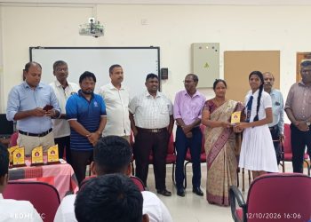 மன்னாரில் 9 ஏ சித்திகளை பெற்ற மாணவர்களுக்கு கௌரவிப்பு நிகழ்வு