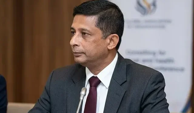 சுரேஷ் சலேவின் மனு ஒத்திவைப்பு